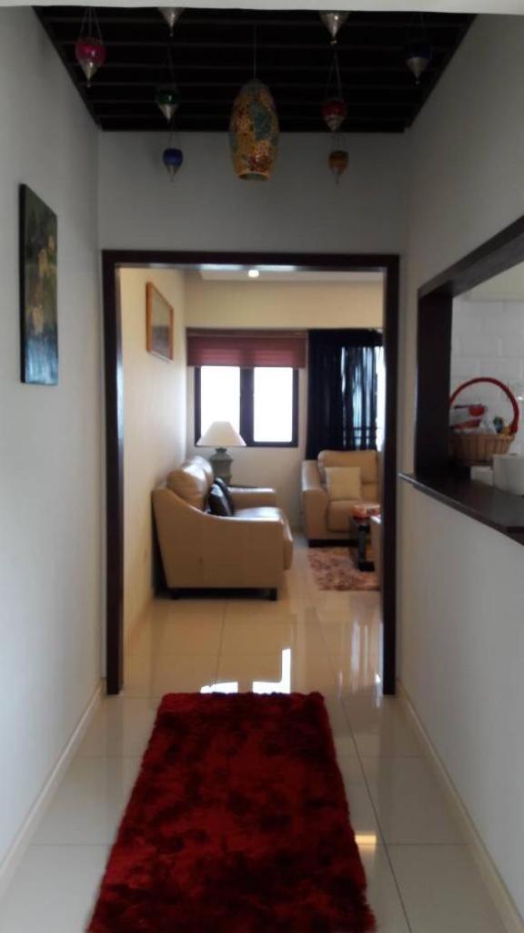 Susie'S Resort Seaview Suites At Sri Sayang บาตูเฟอริงกี ภายนอก รูปภาพ